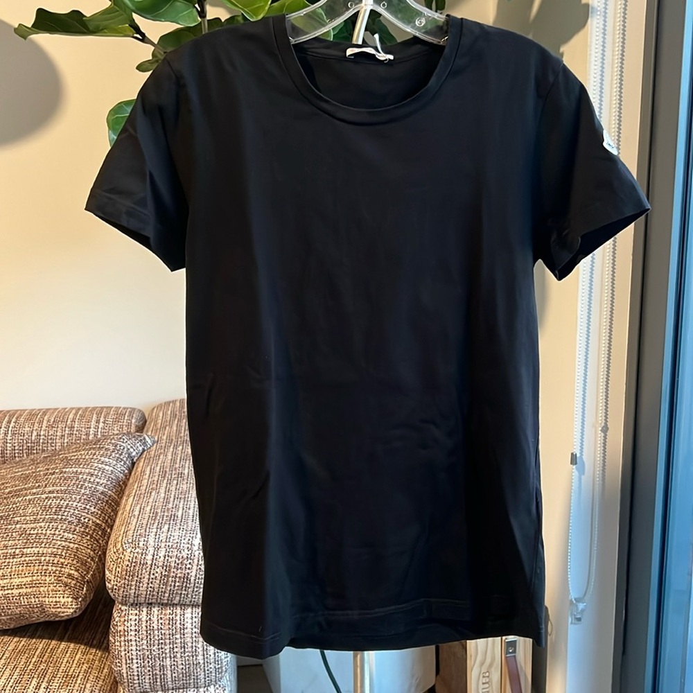 MONCLER BLACK SHORT SLEEVE SLIM FIT TEE